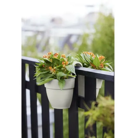 ELHO - Pot De Fleurs - Vibia Campana Flower Twin 21 - Blanc Soie - Balcon Extérieur - L 38.4 X W 20.5 X H 26.5 Cm 2 ELHO - Pot De Fleurs - Vibia Campana Flower Twin 21 - Blanc Soie - Balcon Extérieur - L 38.4 X W 20.5 X H 26.5 Cm – Image 2
